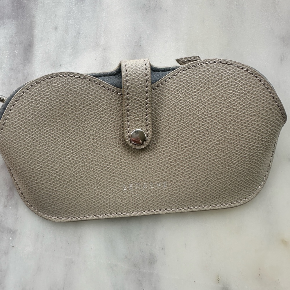 Senreve sunglasses case